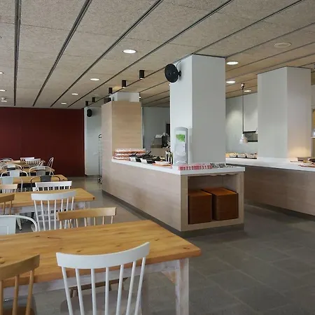 Albergue Pere Tarres Barcelona