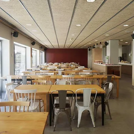 Pere Tarres Youth * ברצלונה