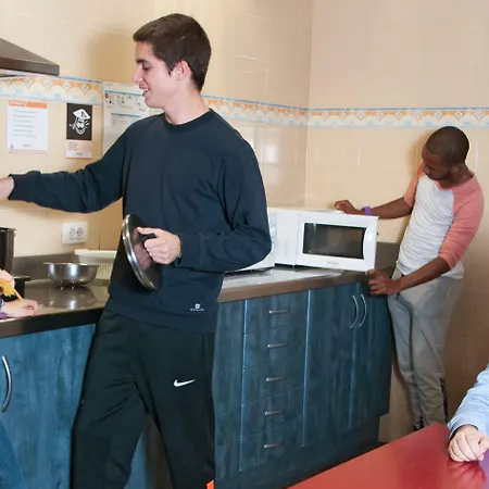 Pere Tarres Youth אכסניה ברצלונה