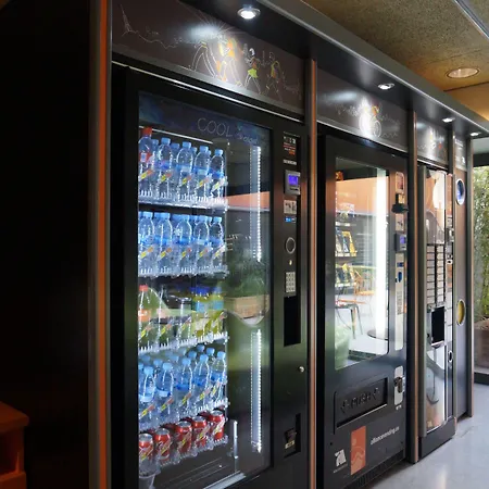 אכסניה Pere Tarres Youth *