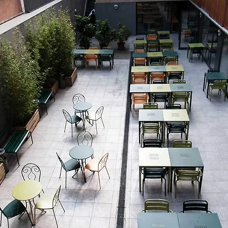 Pere Tarres Youth אכסניה ברצלונה