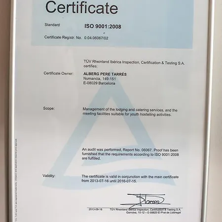 אכסניה Pere Tarres Youth