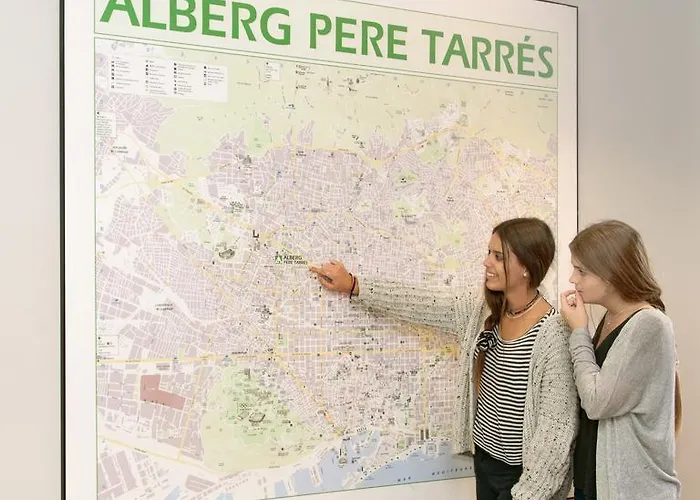 Pere Tarrés Ostello