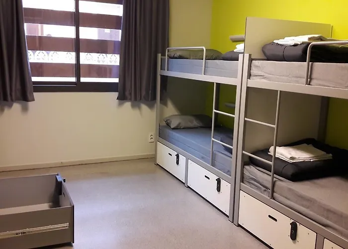 Pere Tarrés Ostello Barcellona